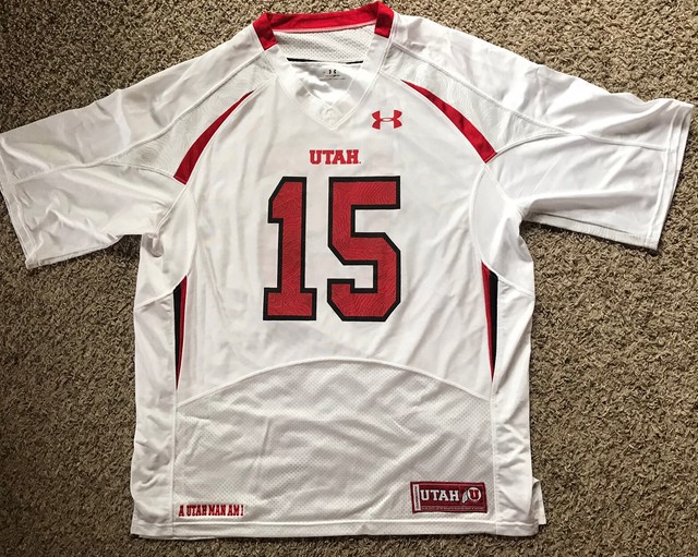 EUC Utah UTES Football Jersey 15 Under Armour Heat Gear White Men's