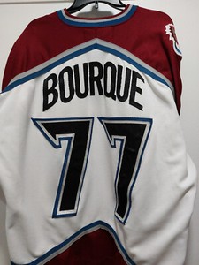 Colorado Avalanche Vêtements, Colorado Avalanche Maillots, Colorado Avalanche Équipement | International