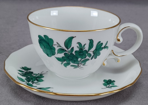 Augarten Wien 62-5098 Grün Floral & Gold Demitasse Tasse & Untertasse um 1922 +