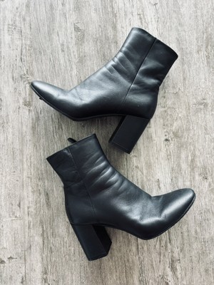 Balenciaga Boots! Made in Italy Balenciaga Black Suede Boots Woman main image 4