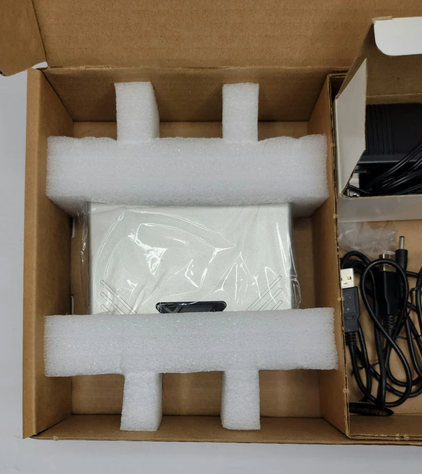 Portable DVD+R/RW Disk Drive Unit AEPMRRWII88 Addonics - Image 4 of 4