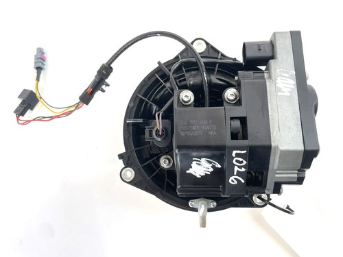 Volkswagen Golf Gti Tsi Dsg MK7 2017 BOOT OPENING SWITCH REAR CAMERA 5Q0827469F - Picture 4 of 9
