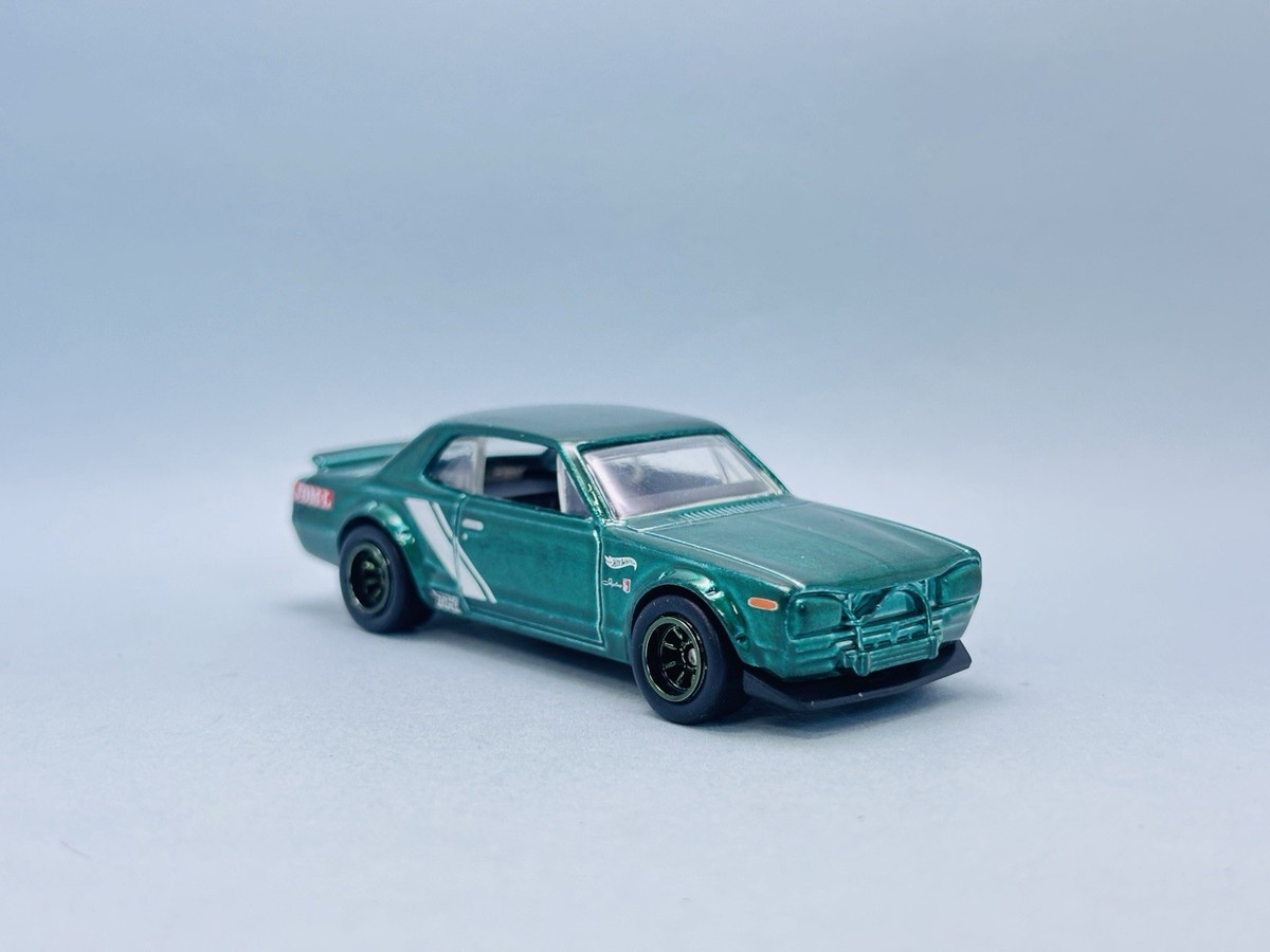 ホットウィール スカイライン 2000 GT-X 2台 スーパートレジャーハント Amazon | ホットウィール スカイライン 2000 GTX 2台セット
