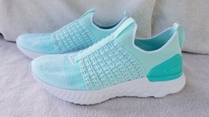 nike women's react phantom