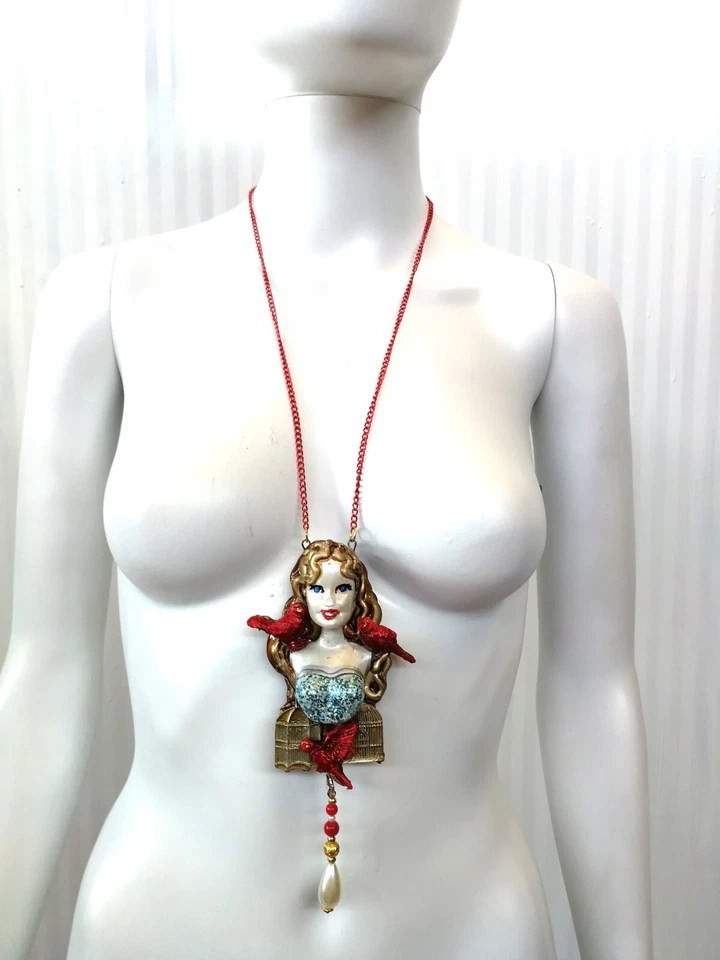 Joyería con cabeza de muñeca collar colgante joyería de lujo real Art Deco jaula para pájaros rojos Foto 3 de 4