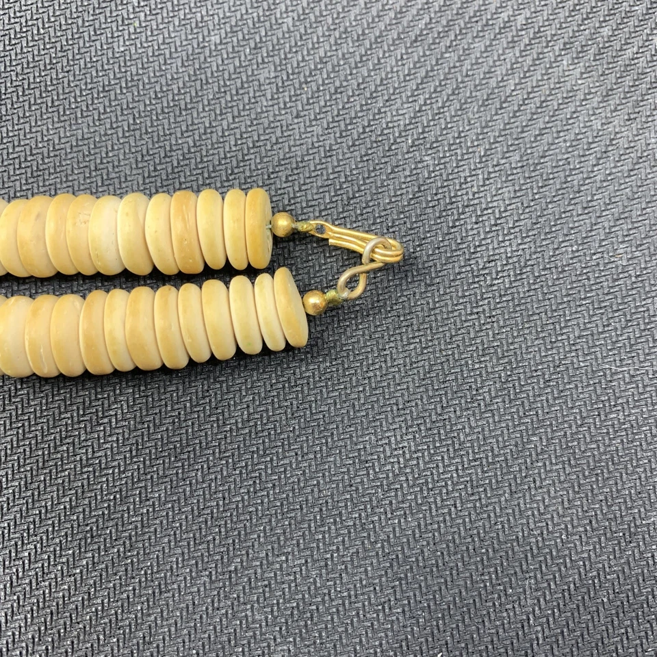 "Concha marina vintage de 25"", jaspe y concha de vaquero de leopardo de 1,75"" con cuentas doradas" Foto 4 de 4