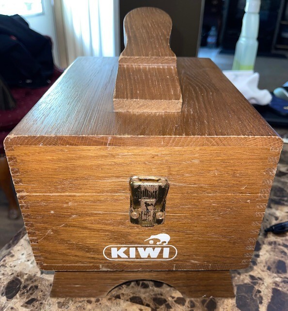 VINTAGE KIWI WOOD BOX SHOE SHINE KIT EXTRA ACCESSORIES Gem