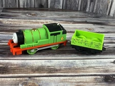 2013 Thomas & Friends TrackMaster Motorized Percy w/ Monkey Mania Car - Works!