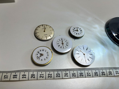 Konvolut 5 mechanische Uhrwerke für Bastler   Taschenuhr & OKE Elegance