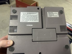 Nintendo NES Action Set de 1990 en la caja original!l NES Funciona!!