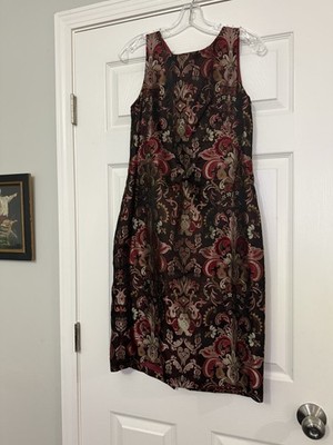 Due Per Due Dark Red Paisley Silk Embroidered Maxi Sleeveless Formal Dress 10
