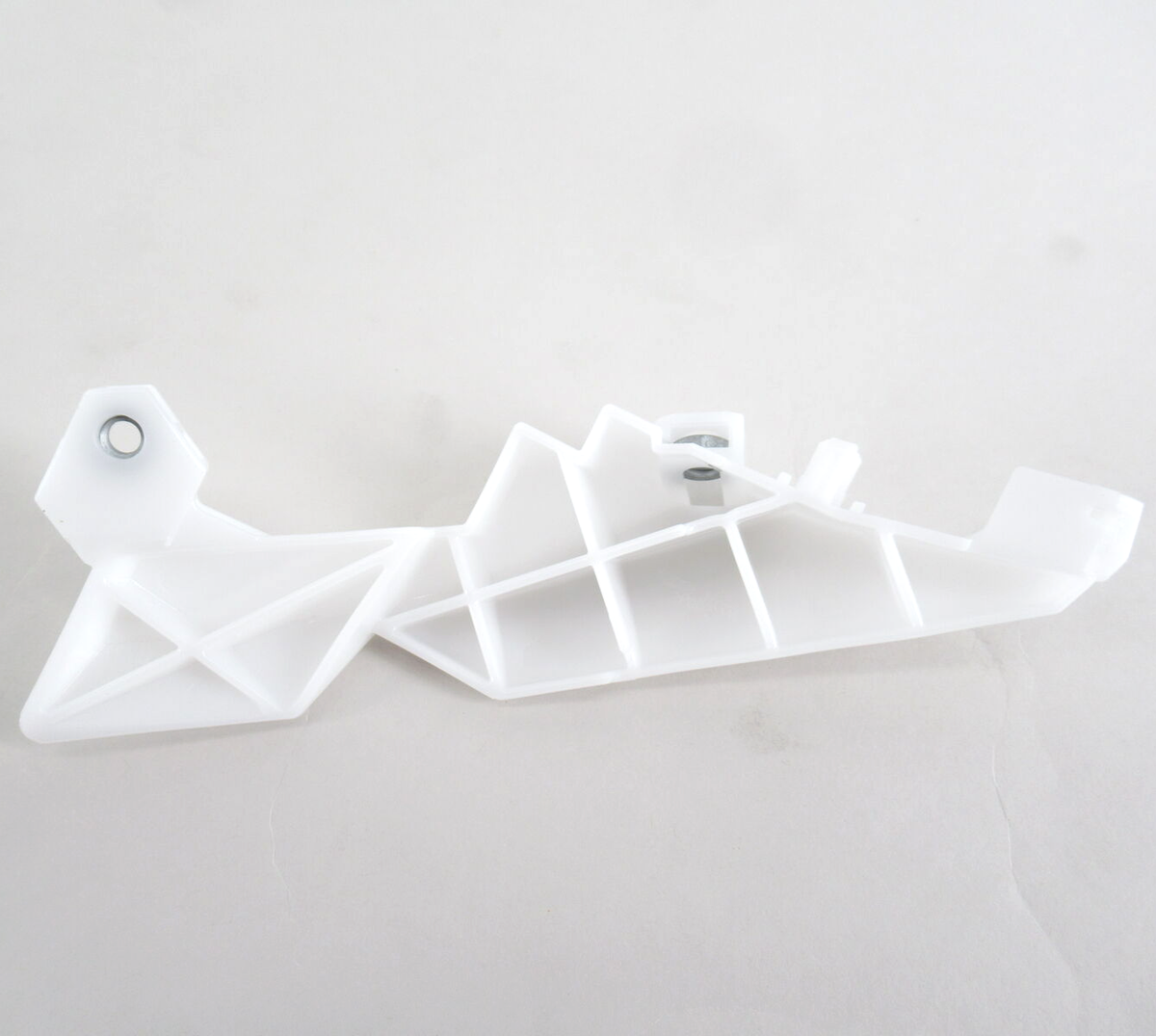 Genuine OEM Nissan Infiniti 62058-JL00A Passenger RH Front Bumper