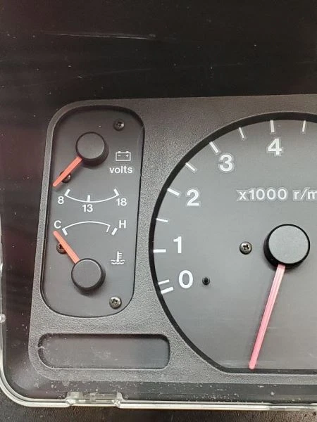 Grupo de velocímetro 00-01 para ISUZU TROOPER  Foto 2 de 4