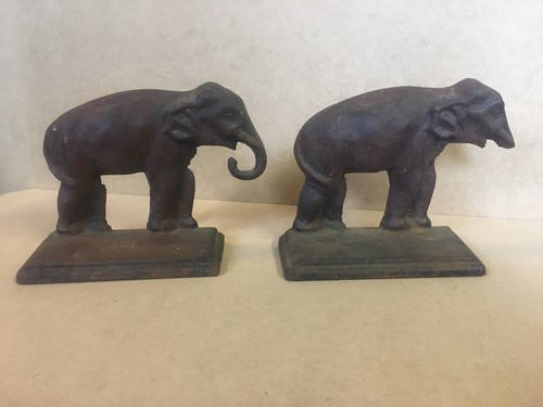Vintage Cast Iron Elephants Heavy Log Stops Book Ends Fireplace Mantle Door Stop