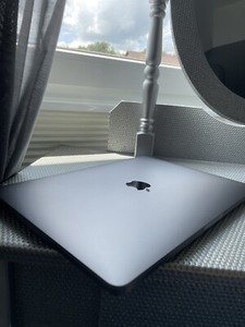 Apple MacBook Pro 2020 13,3 Zoll display
