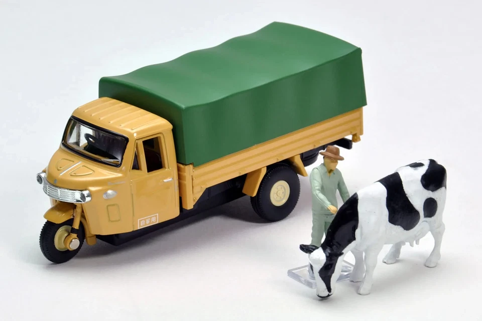 Tomica Limited Vintage 1/64 LV-12d Daihatsu CO10T Brown w/ Figures From Japan - Image 2 of 4