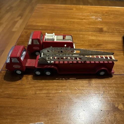 * LOT of (3)Pieces *Vintage Tonka Fire Truck (RED) *nice Condition !