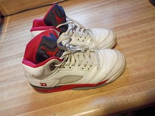 Air Jordan 5 Retro Fire Red 2025 Mens Size 7y