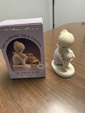 Precious Moments  One Step At A Time   PM Special Club Edition In Box