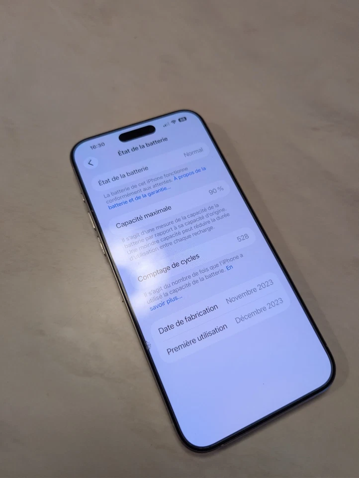 Apple iPhone 15 Pro Max - 256 GB - White (unlocked) - Image 3 of 3