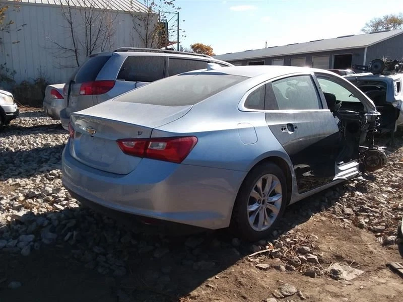 Vidrio parabrisas con sistema de prechoque Opt Ueu se adapta a 16-23 MALIBU 2023474 Foto 4 de 4