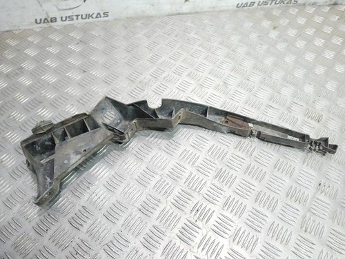 Volkswagen PASSAT B5 1999 Halterung Stoßstange Stoßfänger vorne UST50601