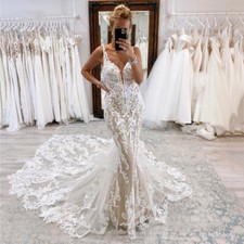 Lace Mermaid Wedding Dresses V Neck Appliques Backless Buttons Bridal Gowns New