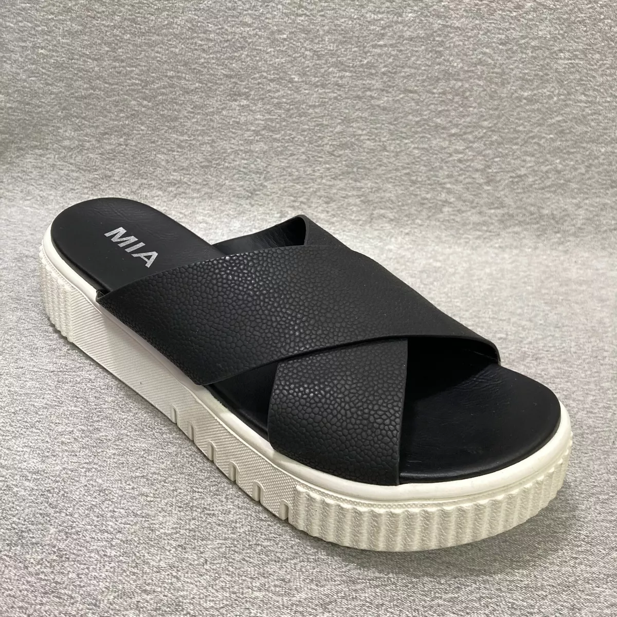 MIA Shoes Women s Size 8.5M Black Lia Slides Platform Sandals eBay