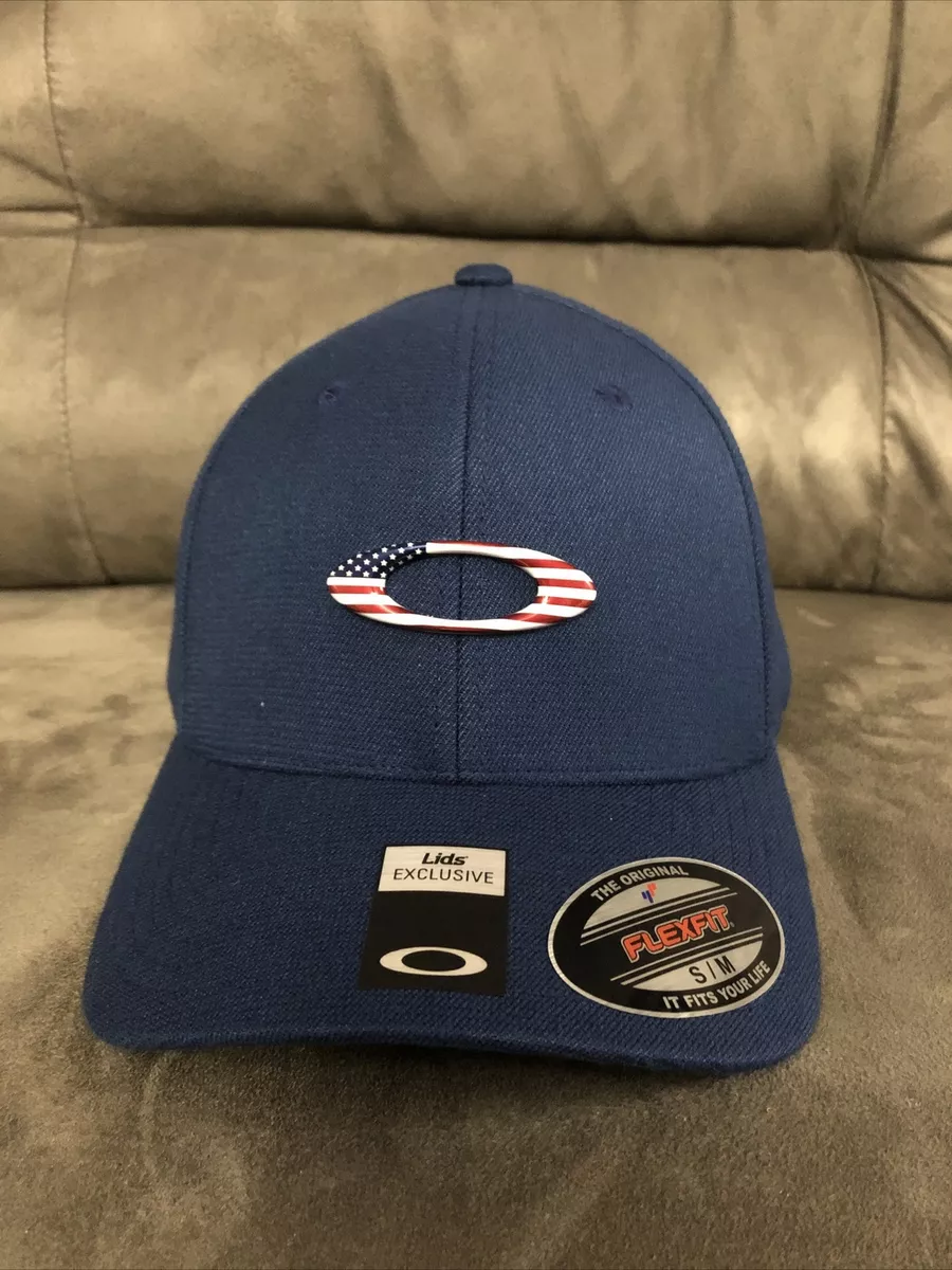 Lids oakley hat hotsell