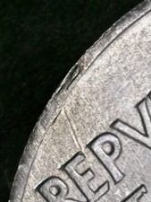 10 LIRE 1986 ERRORE - SEGNO SUL DRITTO (DANNEGGIAMENTO DEL CONIO) [Q084]