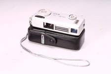 MINOLTA 16-MG SUBMINIATURE CAMERA W LEATHER CASE AND STRAP, WORKS, CLEAN