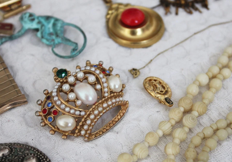 Konvolut Omas Erbe Schmuck, Antikschmuck. 110 Teile. Art Deko, Jugendstil UVM - Bild 3 von 4