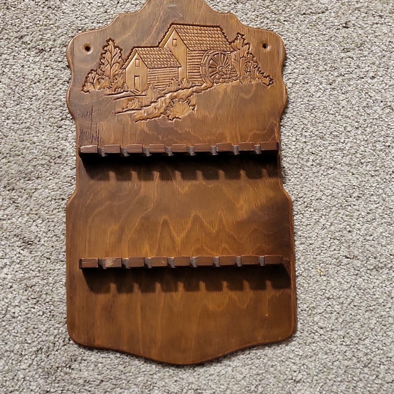 Wooden Wall Mounted Spoon Holder Carved Mill Country Oak 16 Slots 17x10 in