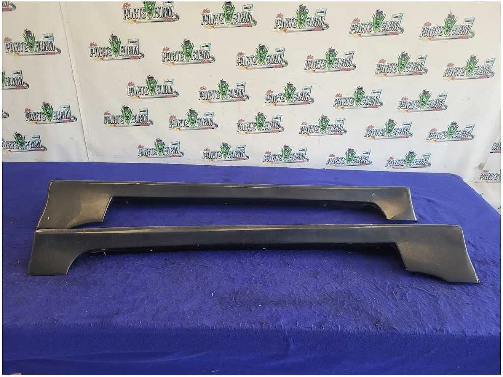 🛡️ Juego De Revestimiento Interior De Guardabarros Delanteros Para Ford Mustang 1994-1998 – AM Autoparts