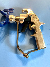 GRACO 246240 SILVER PLUS AIRLESS SPRAY GUN WITH RAC X LTX517  SHIPS FREE