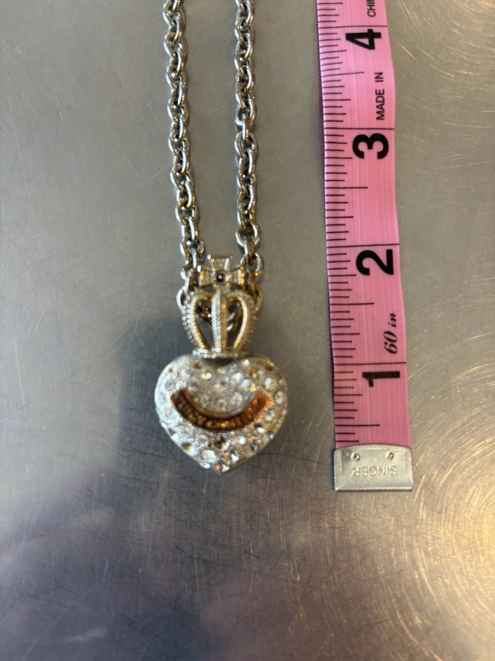 Colar JUICY COUTURE prata pavê coração inchado com coroa alternada (embrulhado para presente) - Imagem 2 de 4