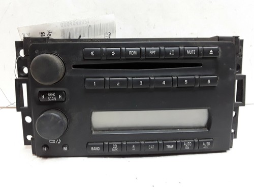 05 06 07  Chevy Uplander Saturn Relay AM FM CD radio receiver OEM 15209242