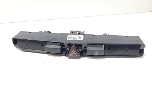 Opel Zafira B 2005 Schalter Warnblinkanlage 13100105 UST76027