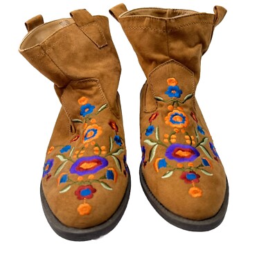 Mudd Cheyenne Floral Embroidered Ankle Booties Women’s Boots Size Cowgirl  Boho