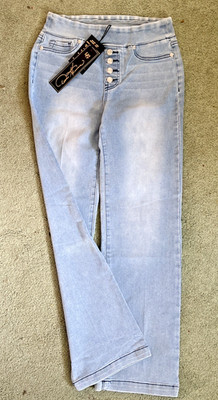 DG2 Diane Gilman Stretch Blue Jeans Size PS Straight Leg. NEW Pull-On & Soft