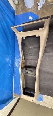 Jaguar XJS Mittelkonsole AEE Doeskin
