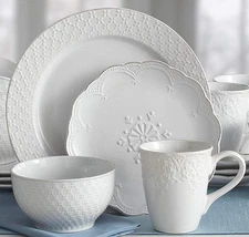 Pfaltzgraff Embossed French Lace 16-Piece Stoneware Dinnerware Set Service for 4