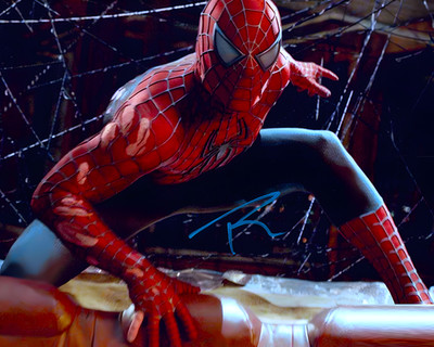 TOBEY MAGUIRE SIGNED REPRINT ACTOR SPIDERMAN AUTOGRAPH 8''x10'' Photograph
