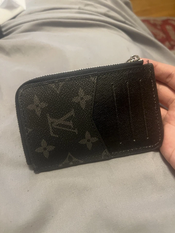 Cartera de Diseñador Lujo Diseño Negro Estampado Plata Cremallera Negra y Plateada Foto 3 de 4