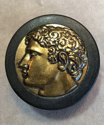 VTG Carved Jade Buddha Cufflinks~Caesar Box Swank International Collection 1" Sq - Picture 2 of 5