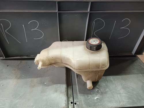 Original Ford Fiesta IV JBS Ausgleichsbehälter Behälter 96FB-8K218-BG