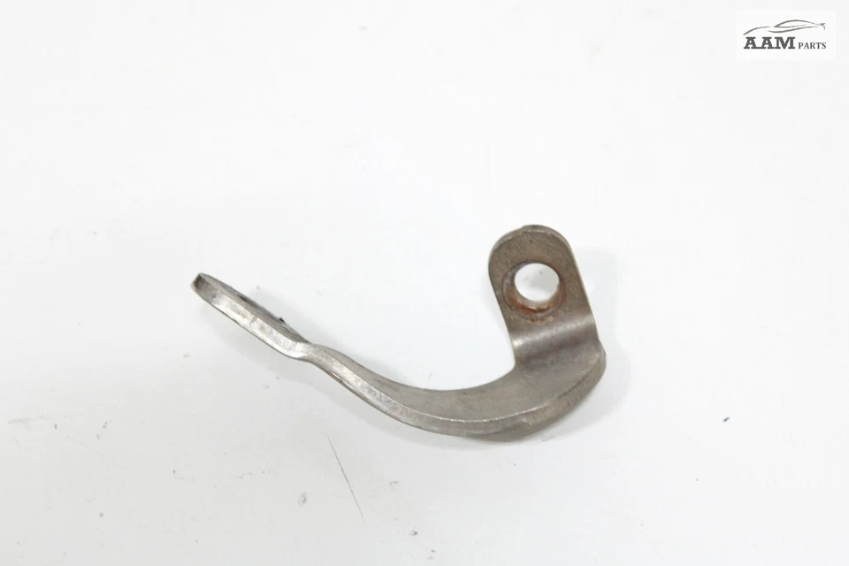 2019-2021 GMC ACADIA 2,5 Л ПЕРЕДНИЙ КРОНШТЕЙН ДЛЯ ТРУБЫ ВЫХЛОПНОЙ СИСТЕМЫ ДВИГАТЕЛЯ OEM - Изображение 2 из 4