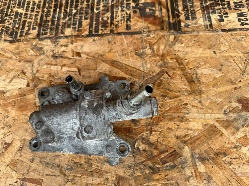 INFINITI Q50 Q60 2016-2023 OEM ENGINE MOTOR OIL HOUSING ASSEMBLY 3.0T V6 - Image 3 of 4