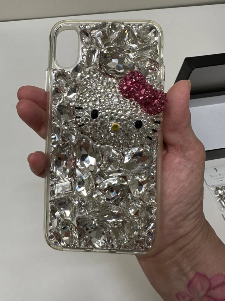 Hello Kitty 定制施华洛世奇水晶保护壳 适用于 iPhone XS Max,Plus 4 免费 XS Max  — 第 3/4 张图片