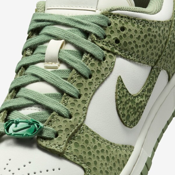 靴 Nike W DUNK LOW Premium 24cm FV6516-300 Nike Dunk Low Premium FV6516-300 Sneakers Women Oil Green